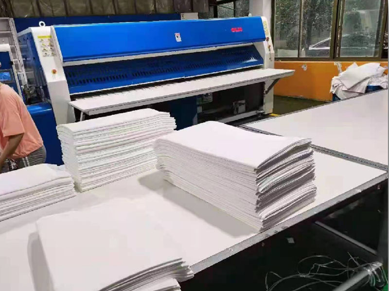 清远高速熨烫机-01